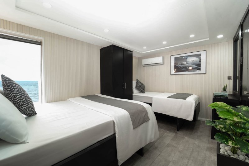 Seaview Room