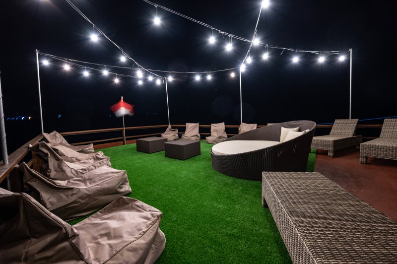 sundeck