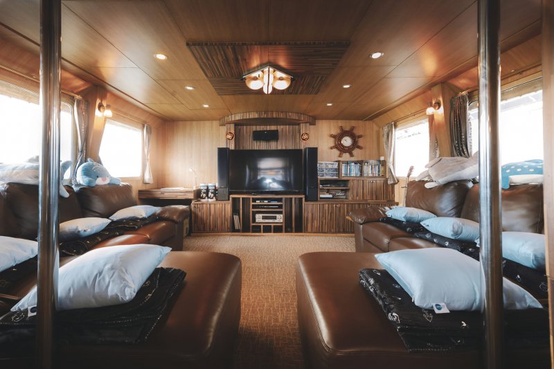 Saloon