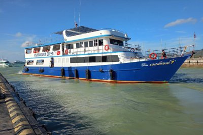 M.V. Mandarin Queen 7