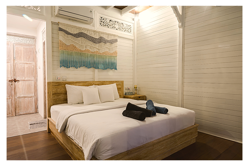 Deluxe Room Beach Front with Pool